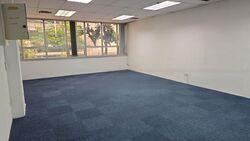 North Bridge Centre (D7), Office #472814211